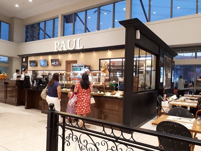 SM Mega Fashion Hall